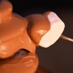 Liebe ist... Set appareil à fondue avec 2 fourchettes et 90 g de chocolat à fondue belge de Sweet Wishes - B01MTNH03B5